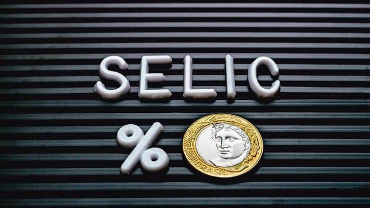 Copom corta Selic pela 3ª vez seguida; taxa básica de juros cai de 12,75% para 12,25% ao ano